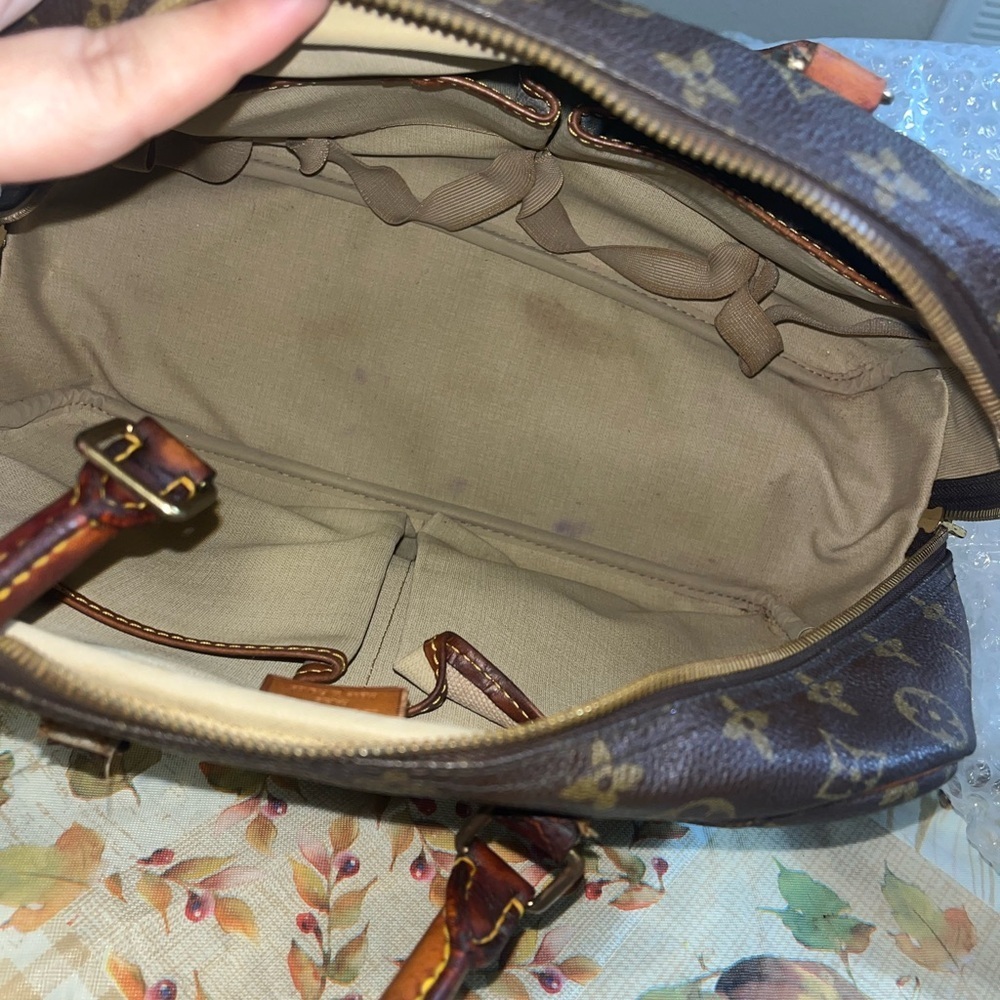 Up cycle OR Rehab it! Louis Vuitton Deauville Monogram Satchel - Picture 3 of 16